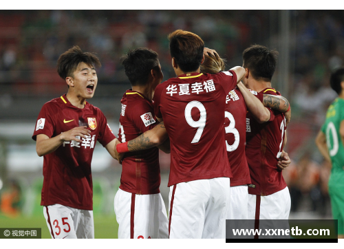 乐鱼电竞广州恒大连续胜利，稳居中超积分榜首位华夏幸福紧随其后 - 副本